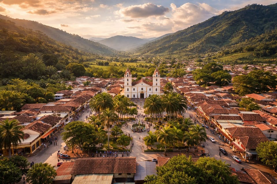 Vista del pueblo de Rivera, Huila, con su iglesia y las montañas